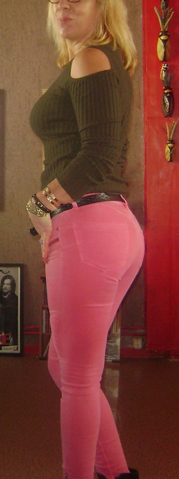 Cherche homme pour recevoir fessée