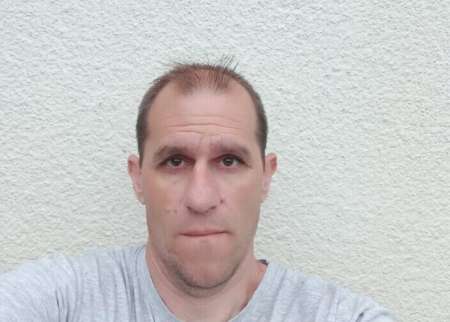 homme 42 ans cherche femme de 25 a 50 ans