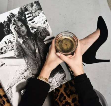 Lady for gent