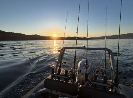  Balade en mer , pêche , coucher de soleil
