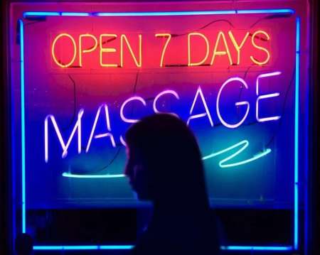 Lexy - Massage Naturiste