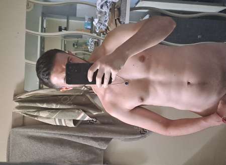  Jh trs bien gaul cherche partenaire coquine