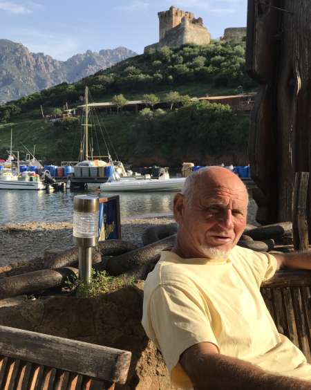 CHERCHE COMPAGNE DE VOYAGE