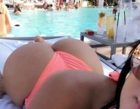 BELLE FEMME COQUINE DE PASSAGE