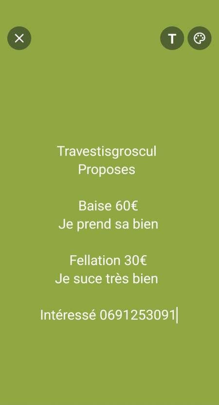  Travestigroscul plan baise pour homme