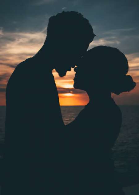 Relation srieuse et traditionnel