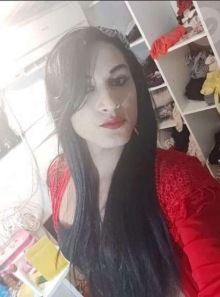 Jeune Trans Reois pour un moment de plaisir