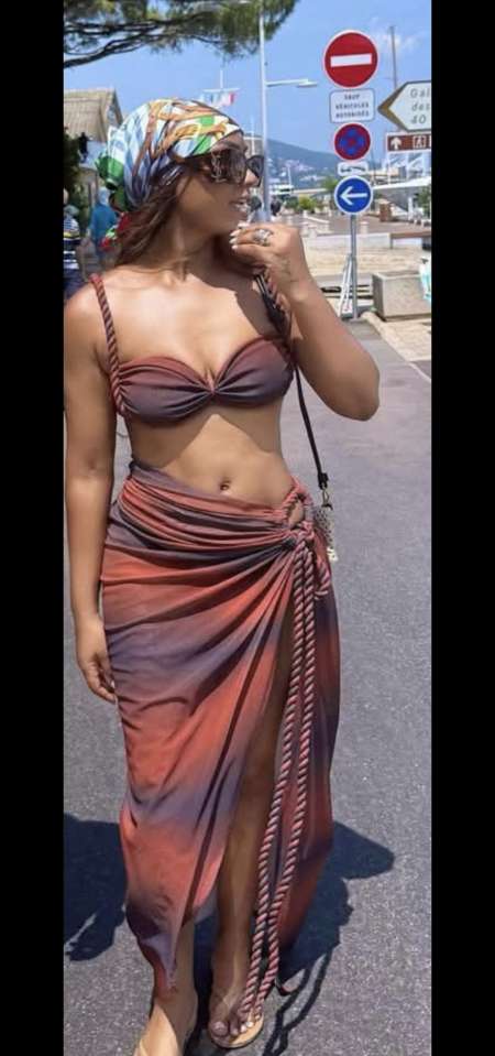 Jennifer vous recois a Morteau