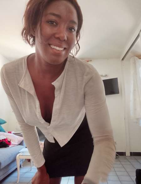 Natacha pour sugar daddy caucasien plus de 40ans