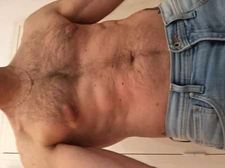 Hommes de mnage naturiste