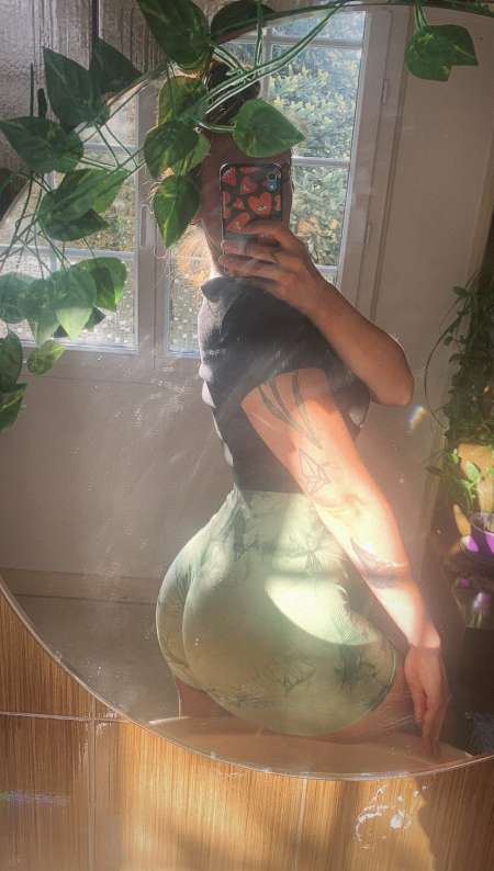 Cherche homme discret pour qu'on prenne du plaisir