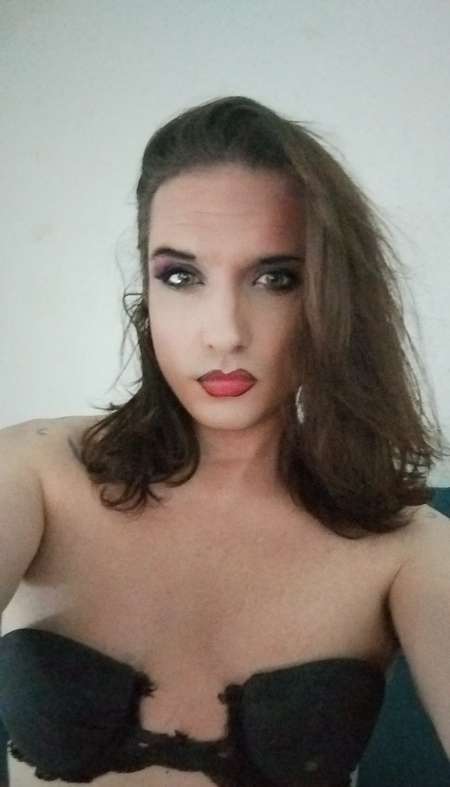 tres jolie trav pr bel homme coquin