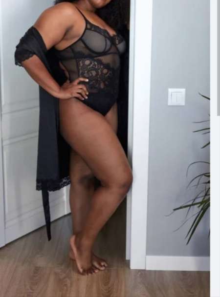 Maria 7/7 disponible pour vous