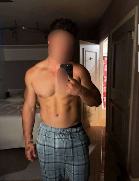 HOMME VERSATILE DISPONIBLE POUR une connexion �qu