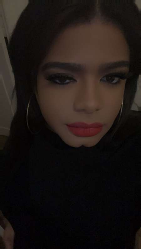 Salut Chanel trans disponible sur fdf