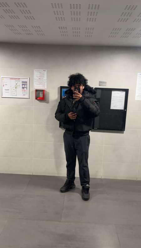 Homme cherchant une femme