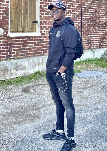 Cherche des seins � manger gratuit