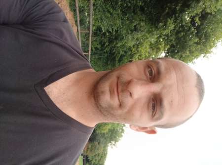 Jeune homme pour femme 35 et plus