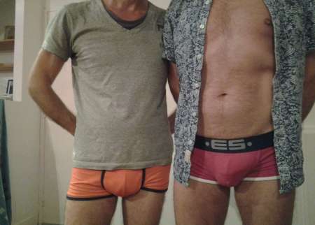 Couple d'homme recherche masseur