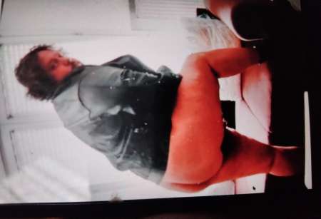 H de 44ans cherche homme mature pour me fess�e