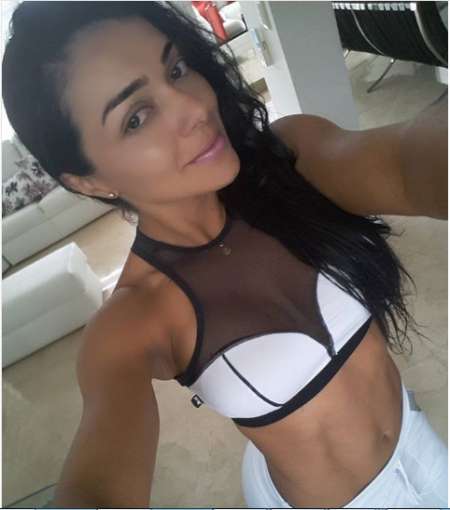 Je suis belle et honn�te