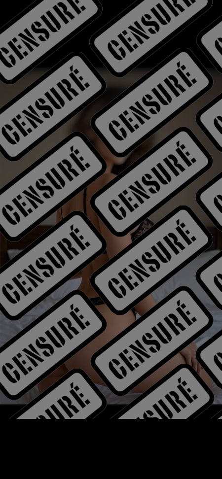 Jeune femme coquine 💅