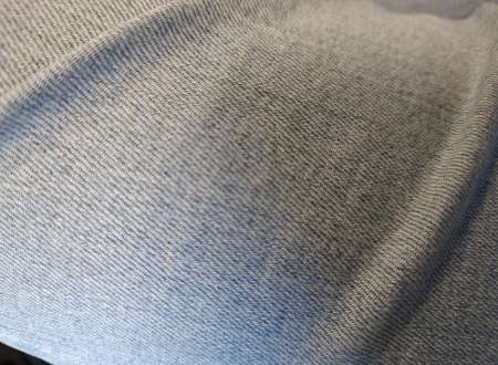 Homme passif pour carresses uniquement.