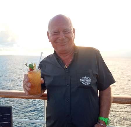 Homme cochon pour couple ou femme seule motiv�