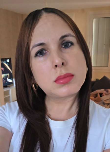 Fille trans latine ...