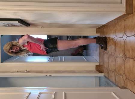 Recherche s�v�re fess�e