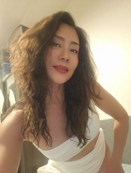 Douce, attentive et pr�venante, j'attends que tu m