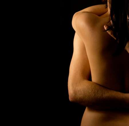 Co�t entre l'homme et la femme en demande.