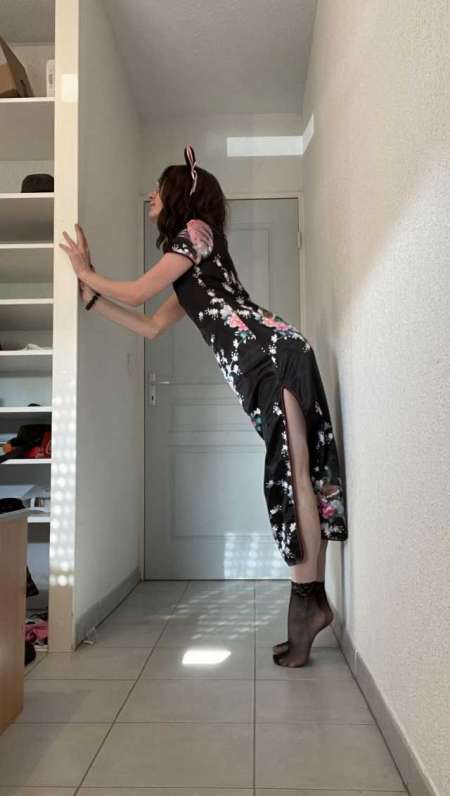 Jeune femboy � �duquer