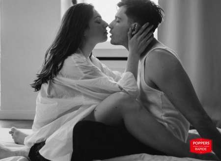 Homme pour cunnilingus et masturbation