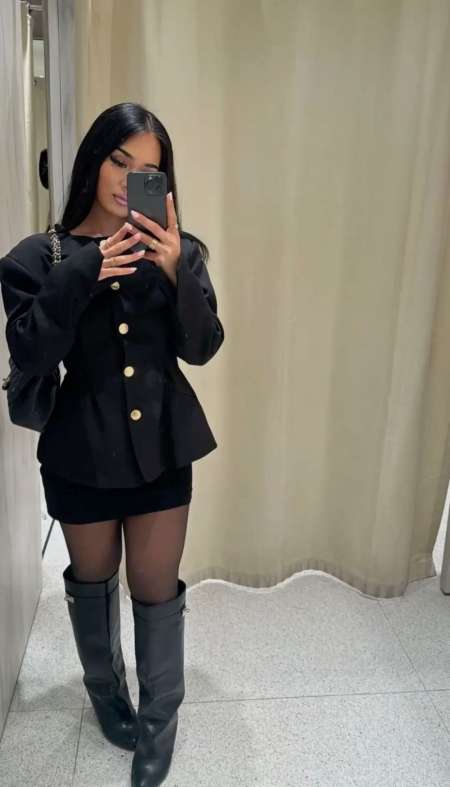 Jeune �tudiante cherche money slave